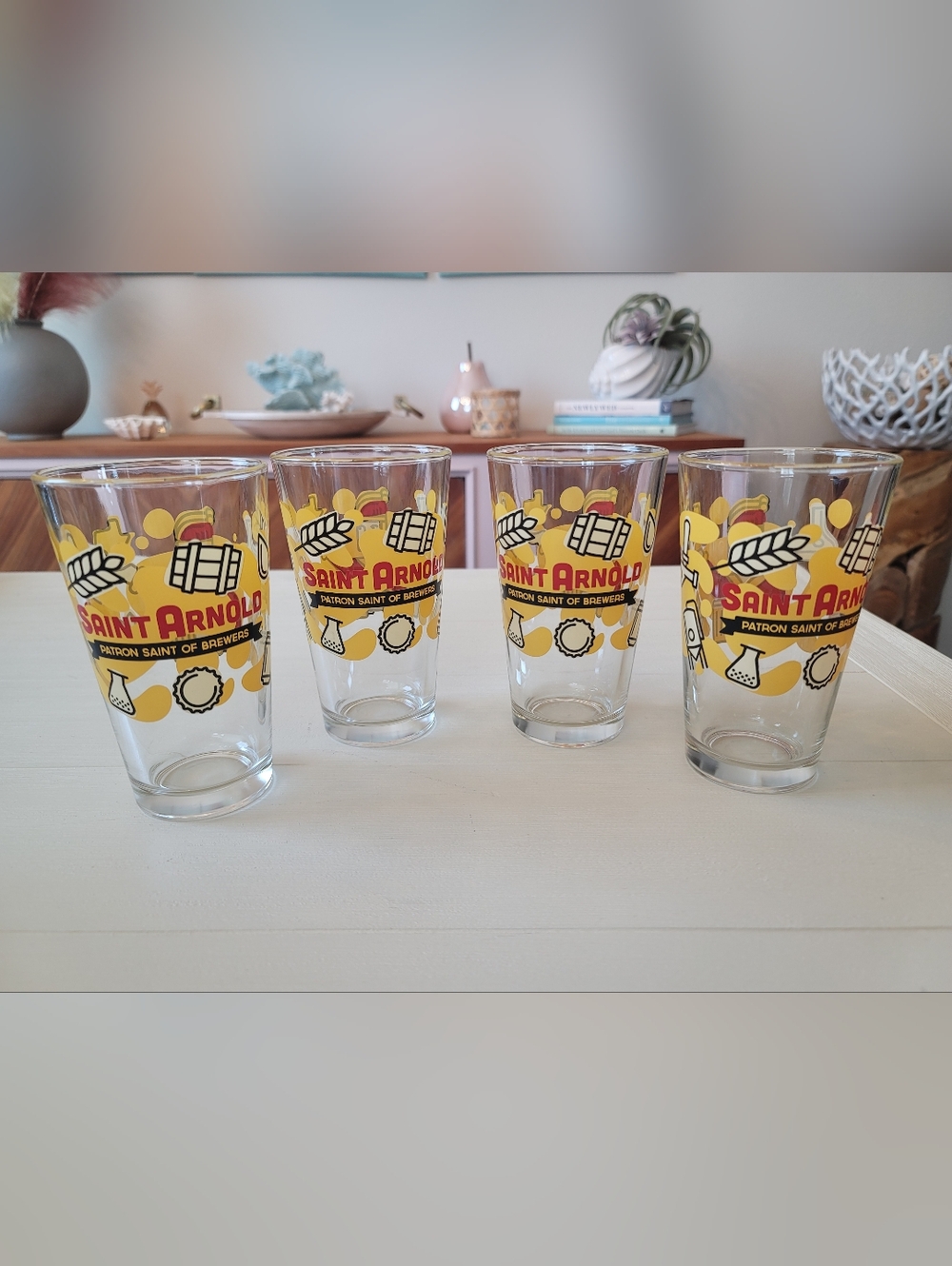 Saint Arnold Pint Glasses - Set of 4